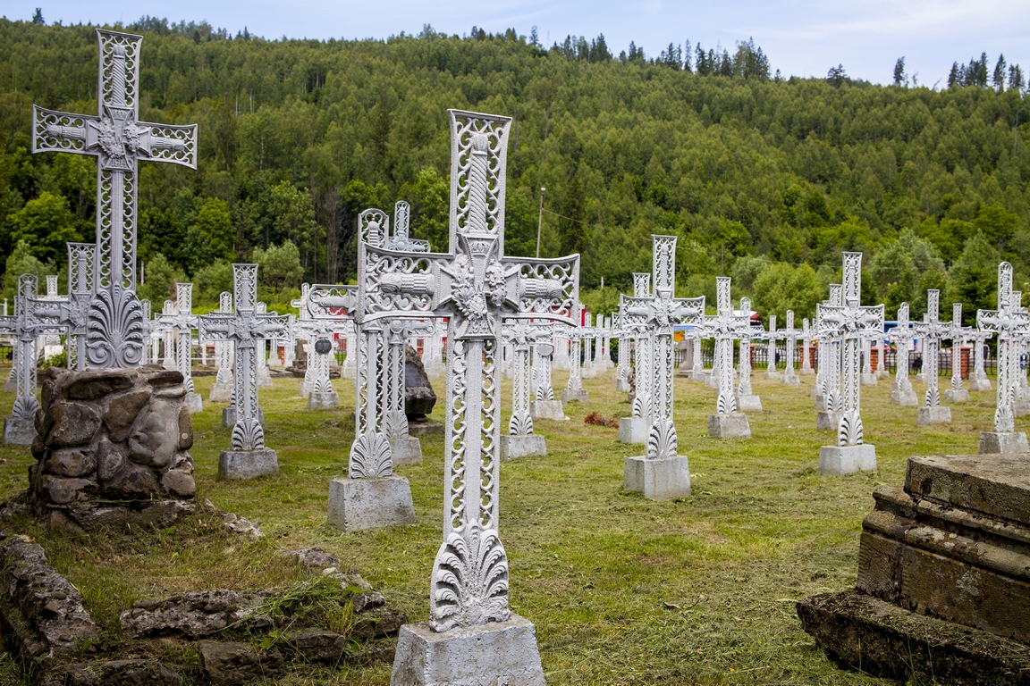 Cmentarz parafialny w Rajczy Kopiowanie